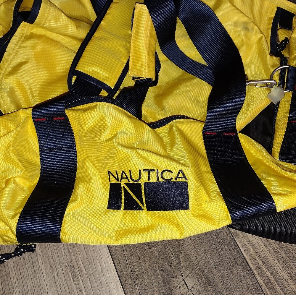 NAUTICA duffel bag